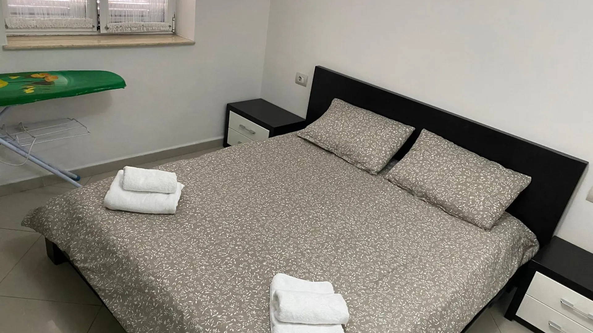 2Nd Floor Apartment Tiran 0*,  Arnavutluk